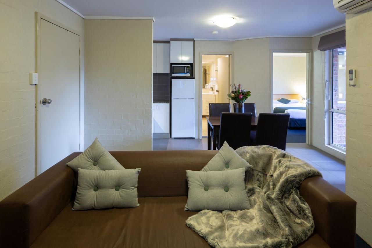 Ibis Styles Canberra Extérieur photo